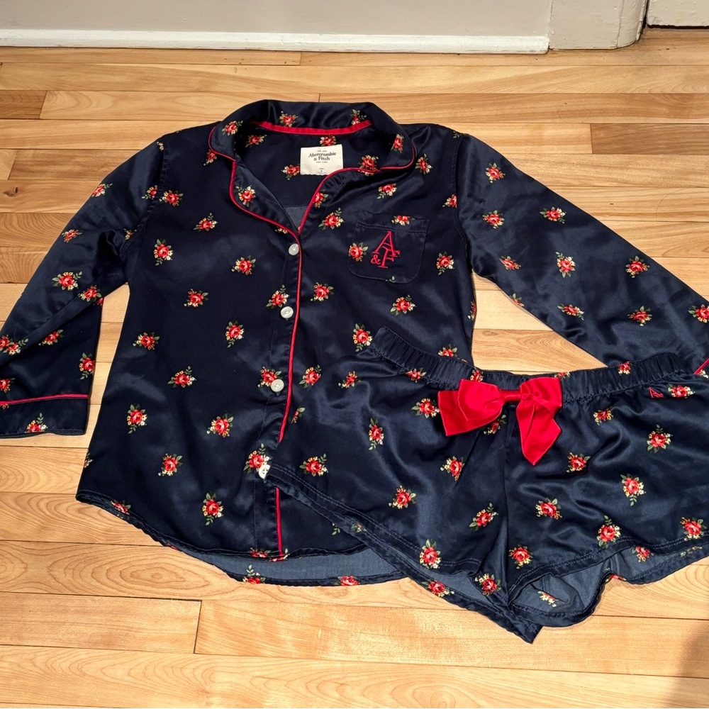 Abercrombie & Fitch Navy Floral Pajama Set